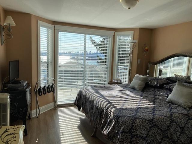 Ocean Breeze Executive Bed And Breakfast North Vancouver Exteriér fotografie