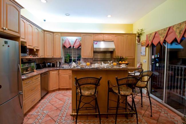 Ocean Breeze Executive Bed And Breakfast North Vancouver Exteriér fotografie