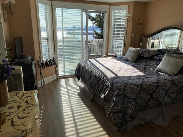 Ocean Breeze Executive Bed And Breakfast North Vancouver Exteriér fotografie